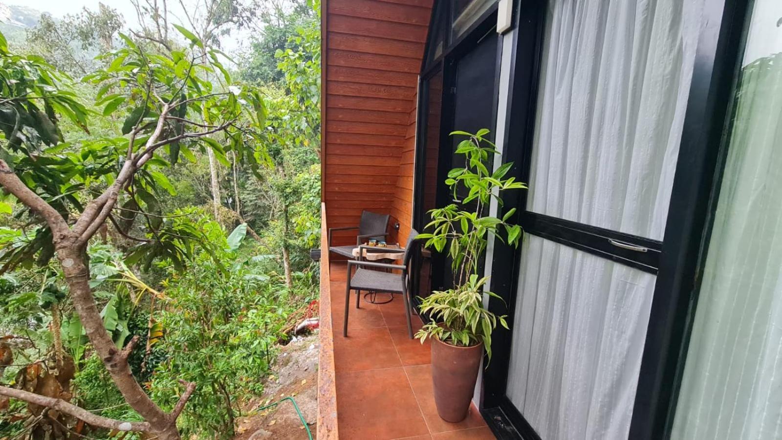 Aya Natural Udumbanshola Exterior photo